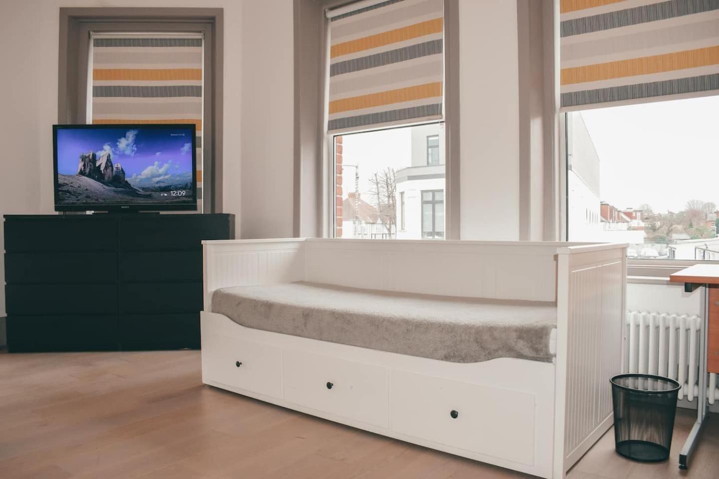 The Twickenham Apartment Near Strawberry Hill エクステリア 写真